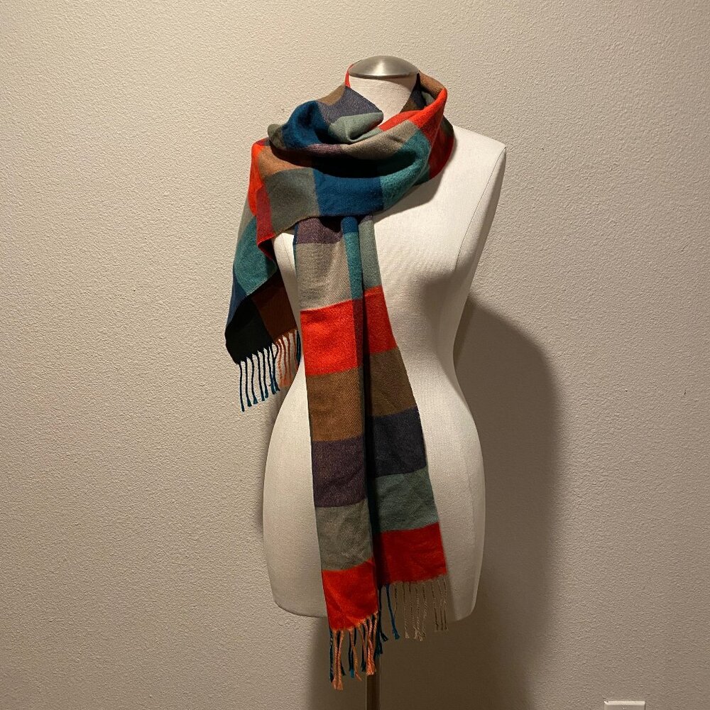 Vintage Color Block Print Scarf 63x12” Acrylic Soft Fringe Winter Wrap‎